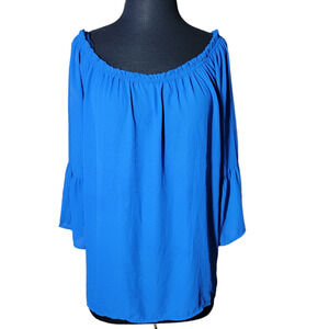 Peck and peck blouse off the shoulder color blue sz L